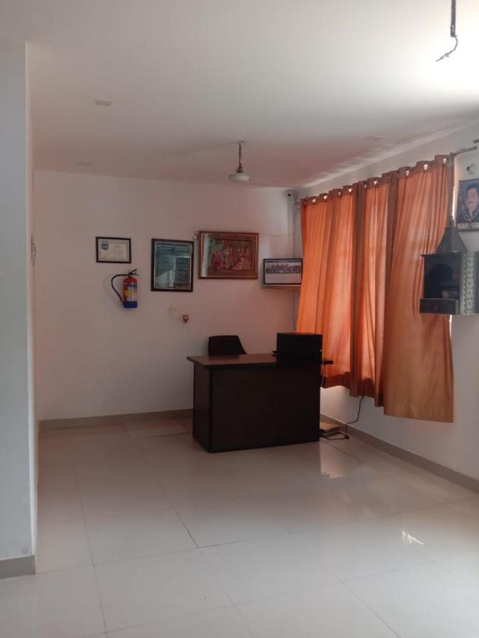 Supreme Guest House By Wb Inn Agra (Uttar Pradesh) Exterior foto