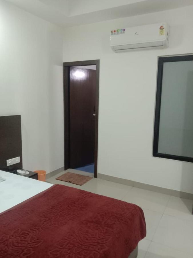 Supreme Guest House By Wb Inn Agra (Uttar Pradesh) Exterior foto